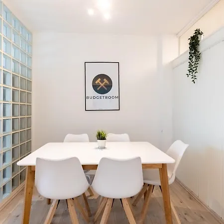3 Bedroom Appartement *