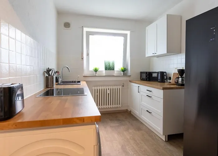 Apartment 3 Bedroom *