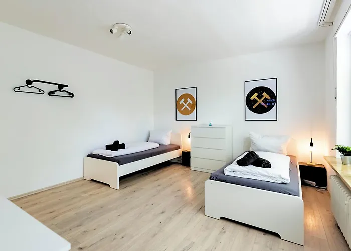 3 Bedroom Apartment *